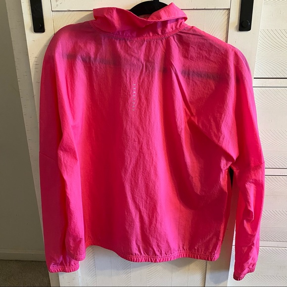 Nike jacket 💕 - Picture 5 of 7